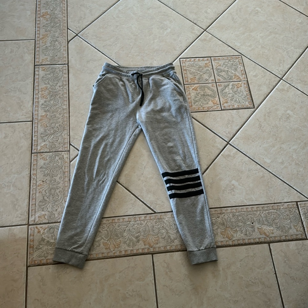 Funk grey sweatpants